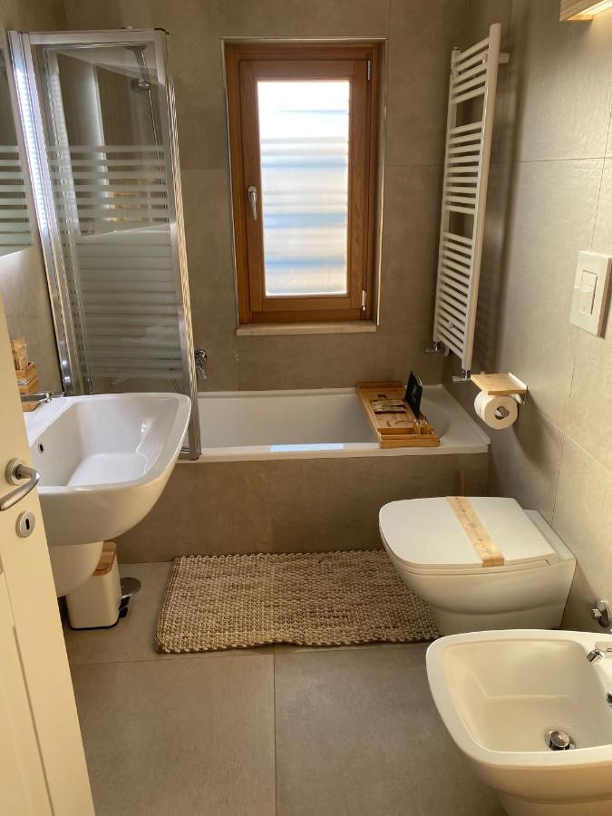 Apulia Casa E Cucina Bed & Breakfast Trani Exterior photo